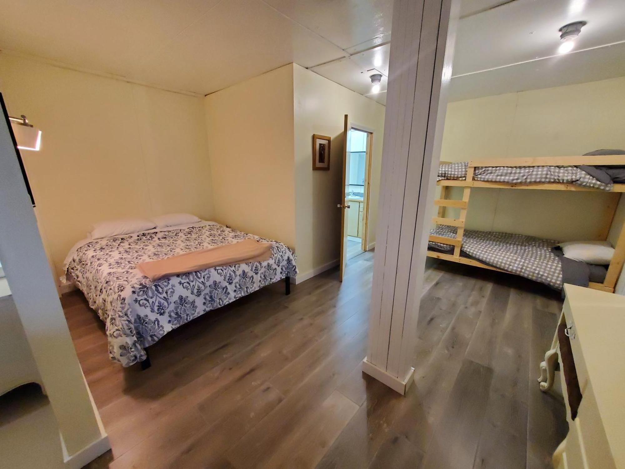 Orca Inn Alert Bay Εξωτερικό φωτογραφία